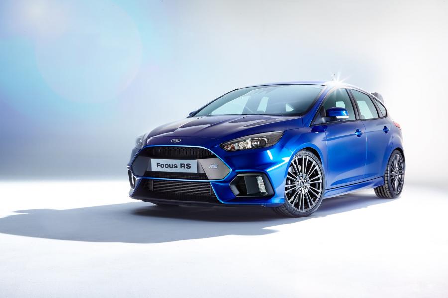  Ford Focus RS 2015 года  (фото 10 из 21)